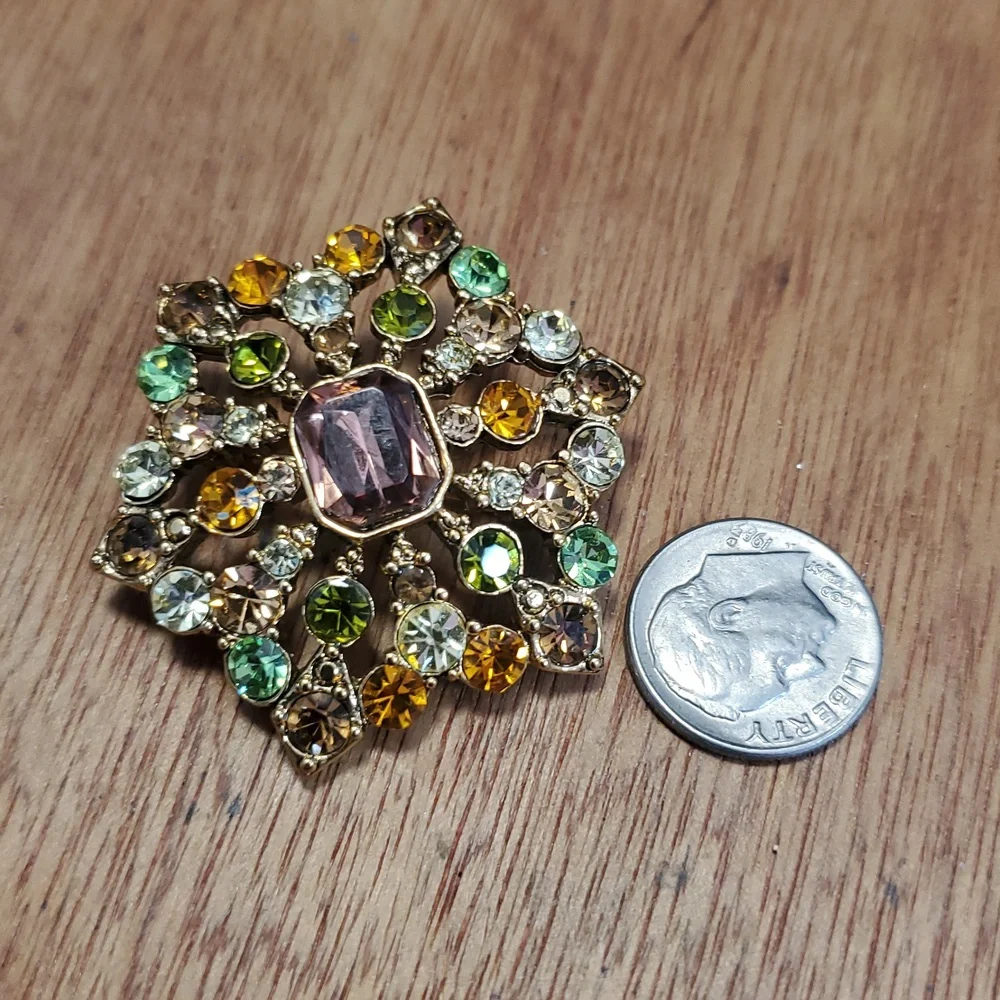 Liz Claiborne Autumn Colors Rhinestone Brooch Pin DX776